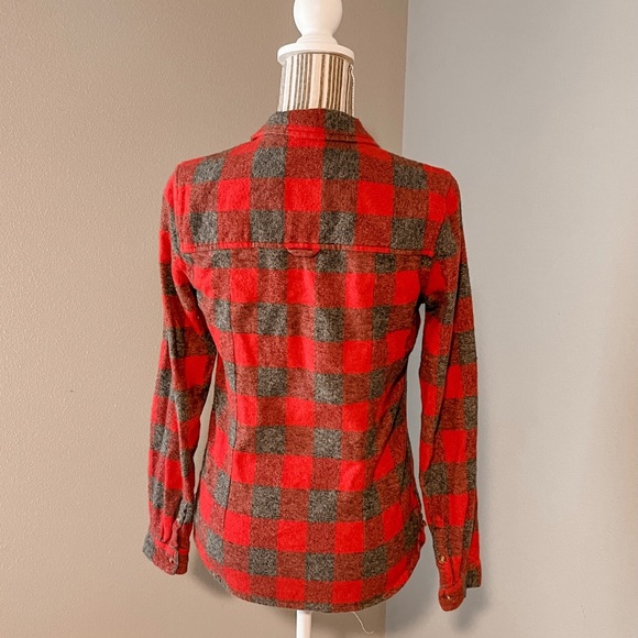 Slim fit American eagle plaid button-up - Picture 3 of 4